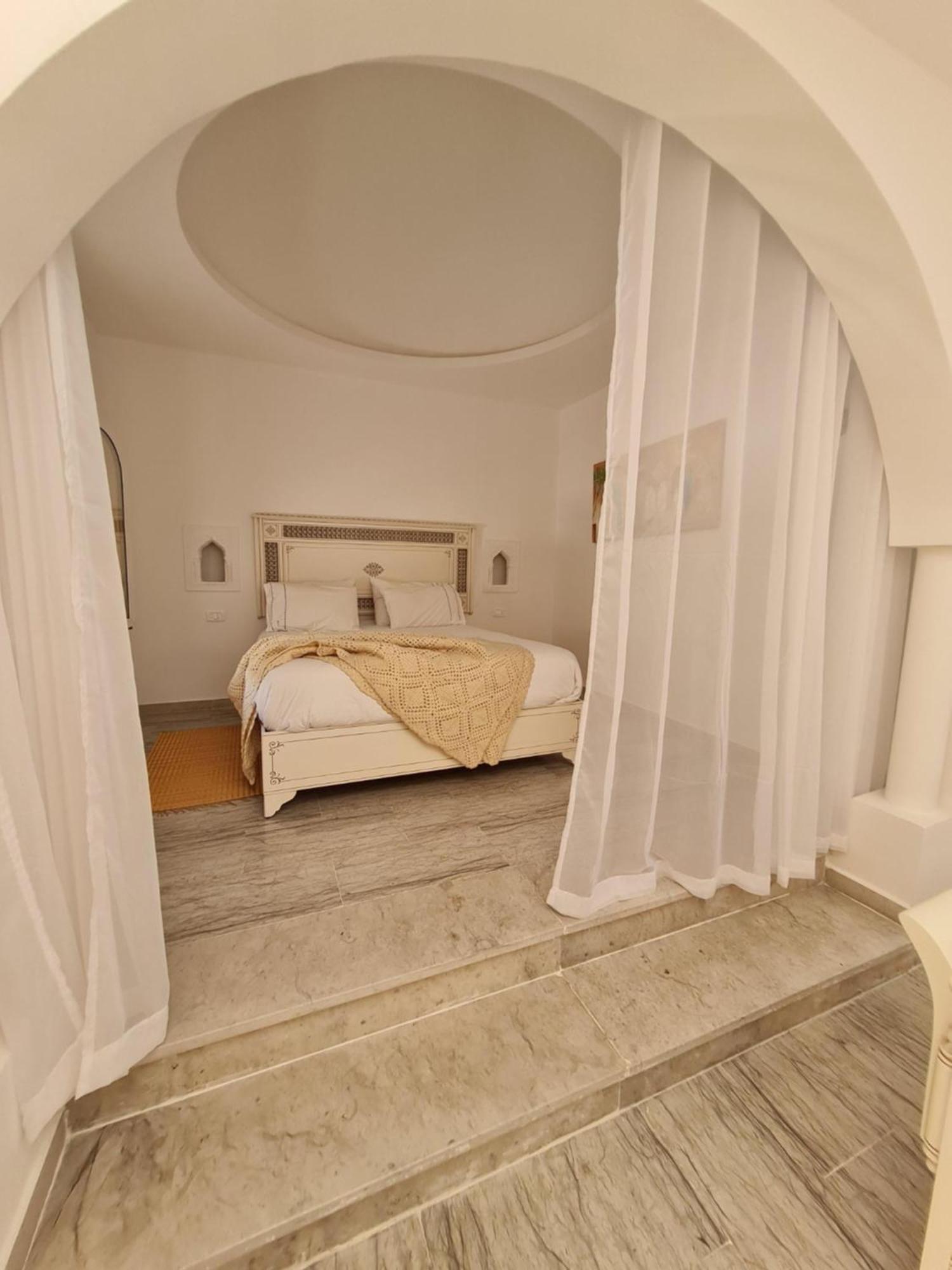 Musk De Djerba Suite Aziz Avec Piscine Temlale Bagian luar foto