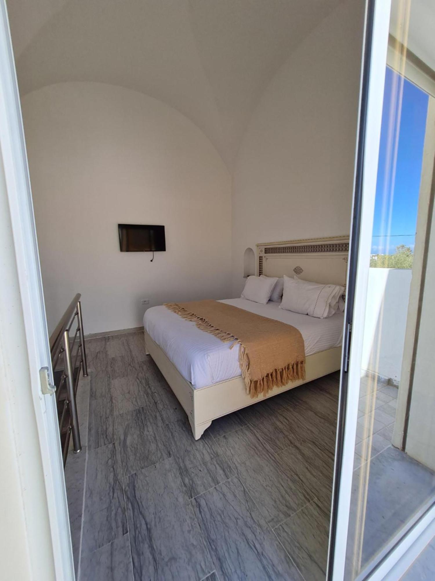 Musk De Djerba Suite Aziz Avec Piscine Temlale Bagian luar foto